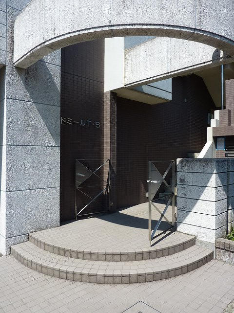 エントランスです