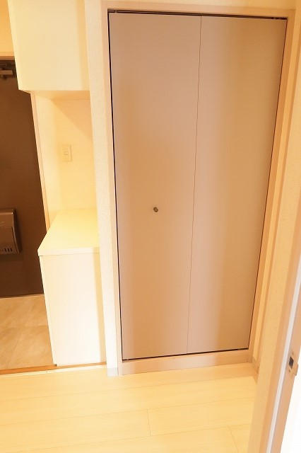 廊下の収納です