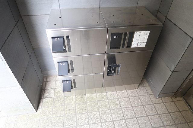 宅配ボックスです