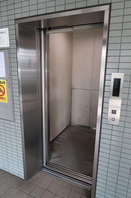 エレベーターです