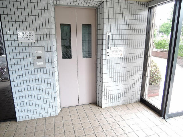 エレベーターです