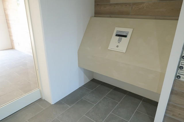 オートロックです