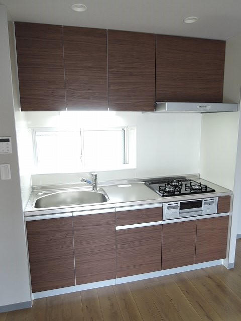 キッチンに窓あります