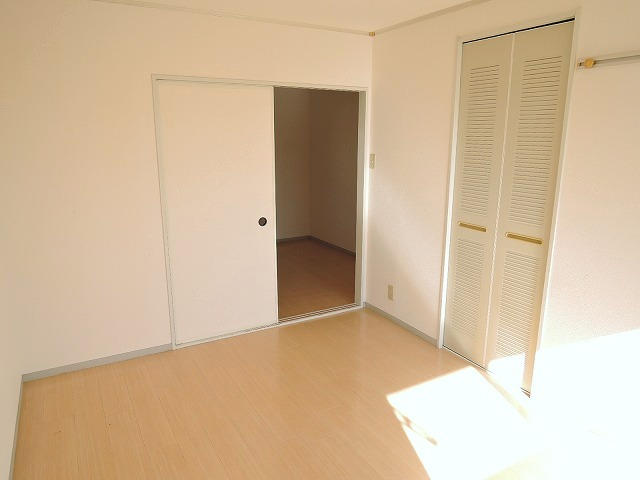 洋室①　です