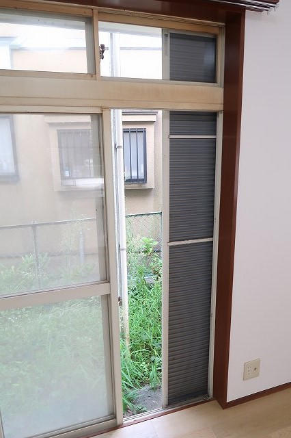 雨戸あります
