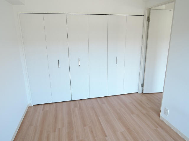 洋室　です