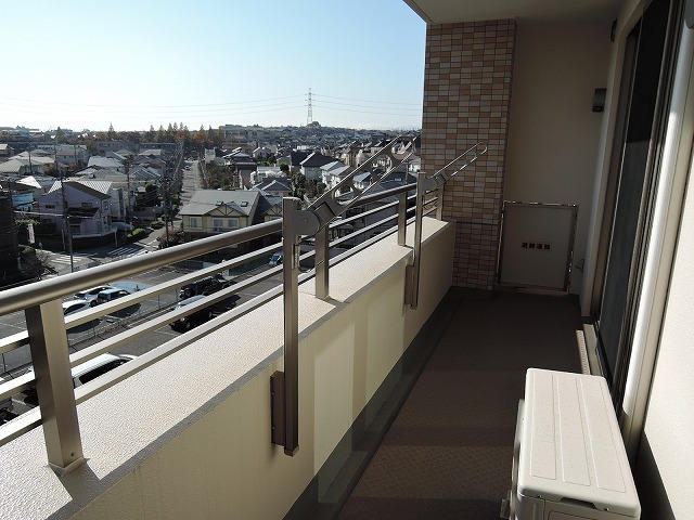 バルコニー　右側です