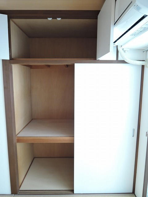 押入：天袋もあります