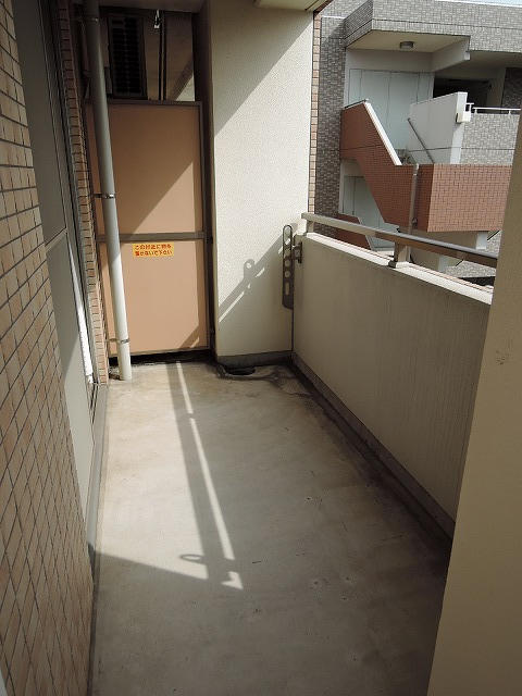 バルコニー　左側です