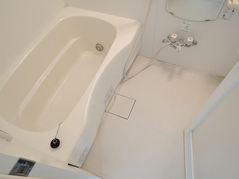 ユニットバス　です