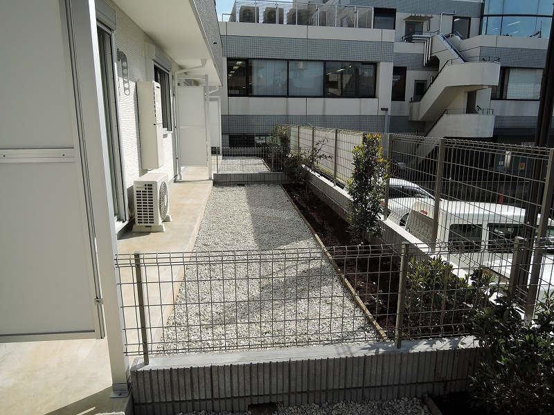 お隣の感じはこれ