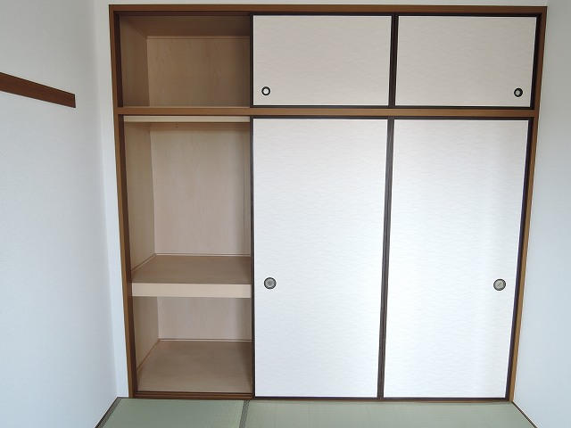 押入：天袋もあります