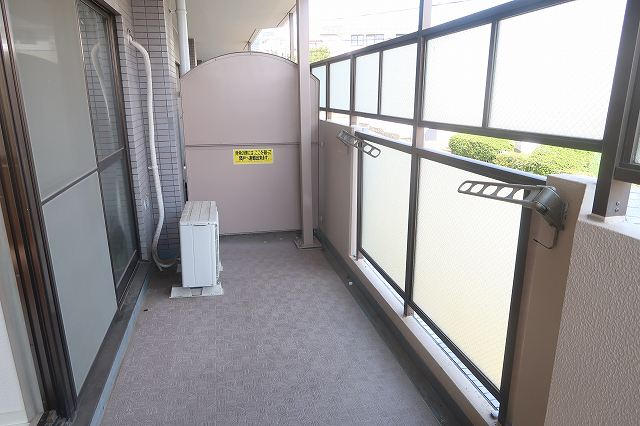 バルコニー　左側です