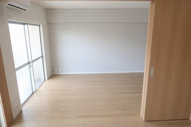 洋室からＬＤＫへ