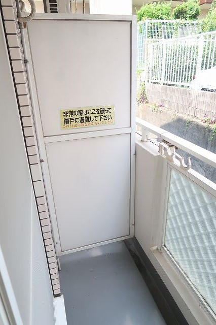 バルコニー　左側です
