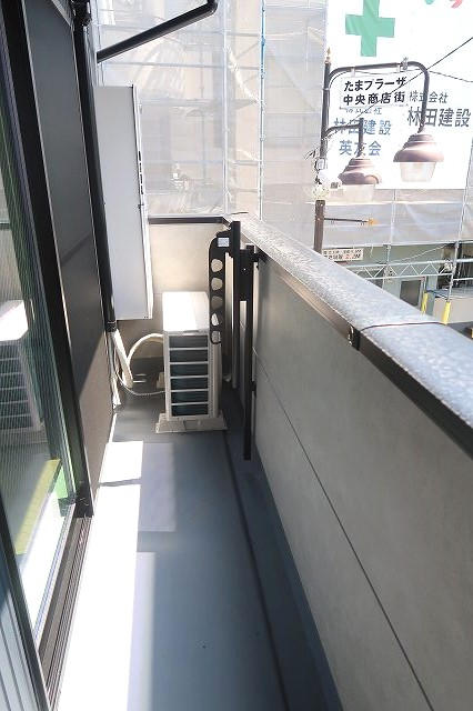 バルコニー　左側です