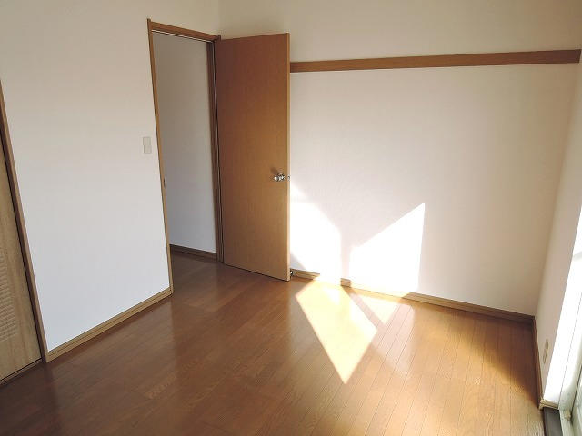 洋室　です