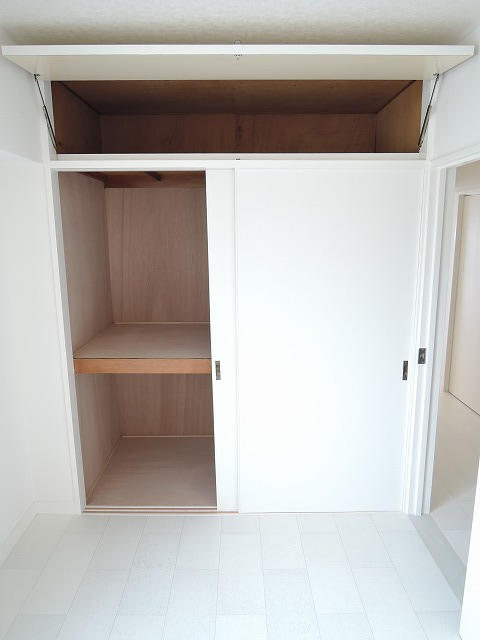 収納です