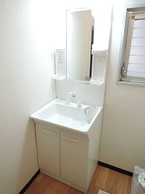 洗面化粧台 です