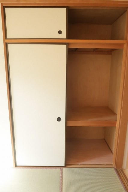 押入:天袋もあります