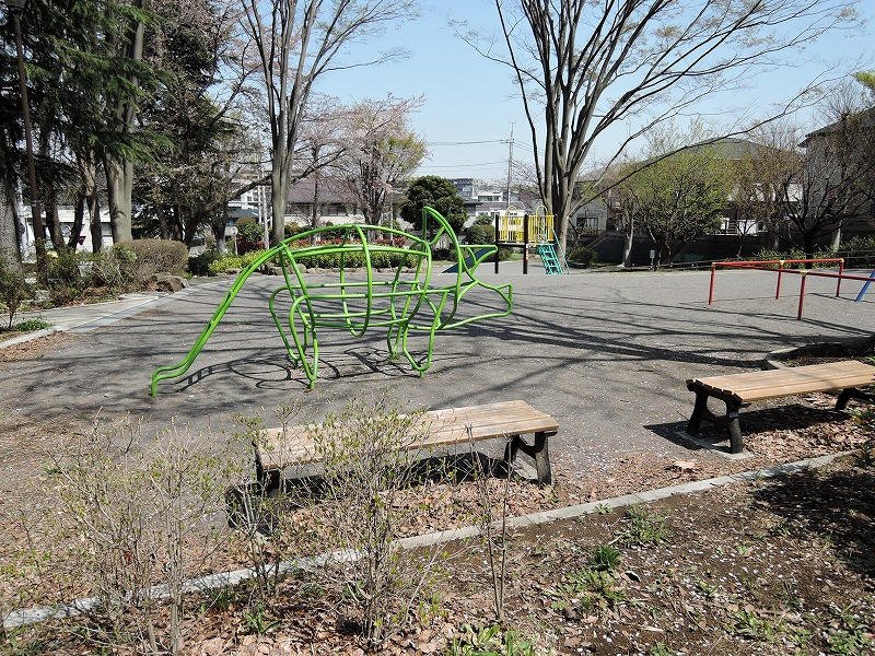 近くの公園です