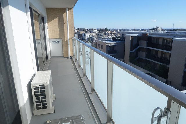 バルコニー　左側です