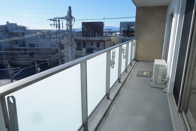バルコニー　右側です