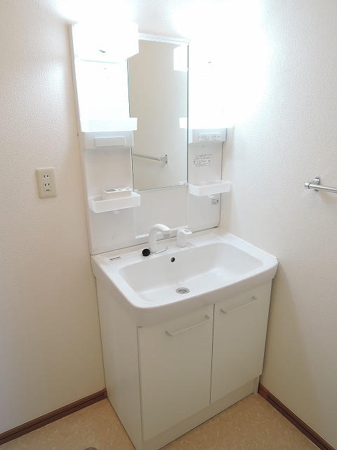洗面化粧台です