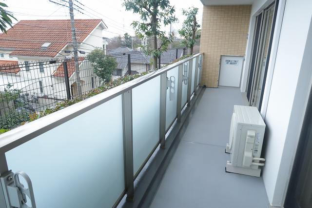 バルコニー　右側です