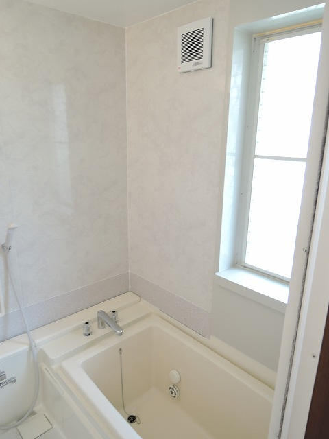 ユニットバス　です