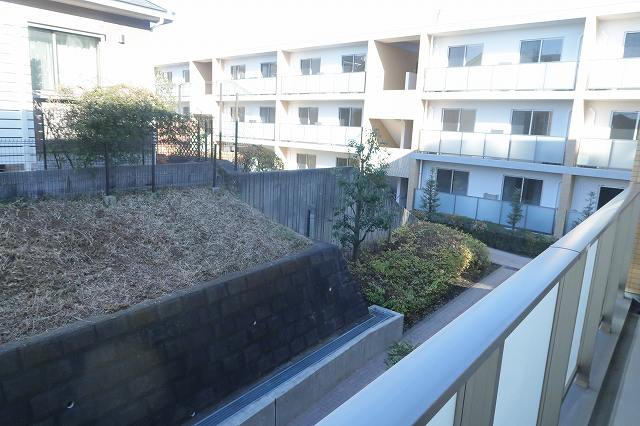 北バルコニー眺望です