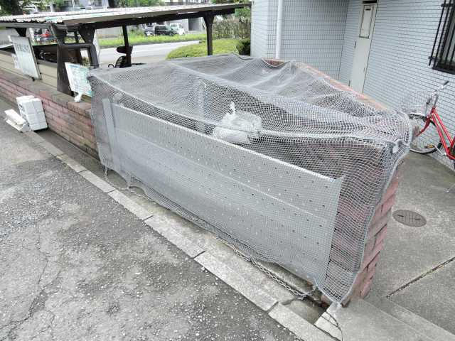 専用ゴミ置き場です