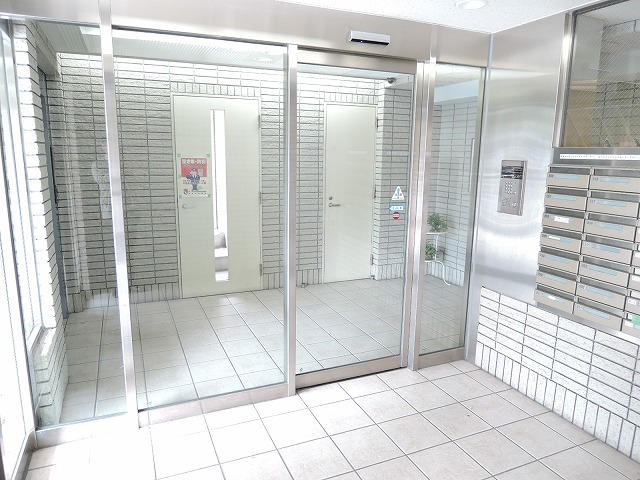 エントランスです