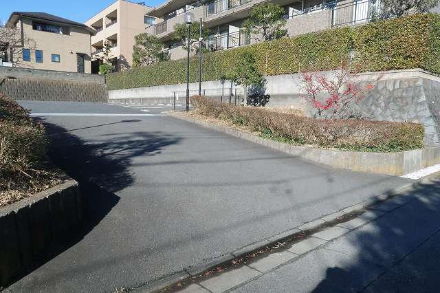 駐車場の出入り口です